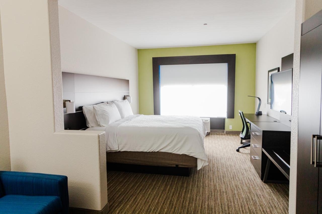 Holiday Inn Express Hotel & Suites Greenville By Ihg Bagian luar foto