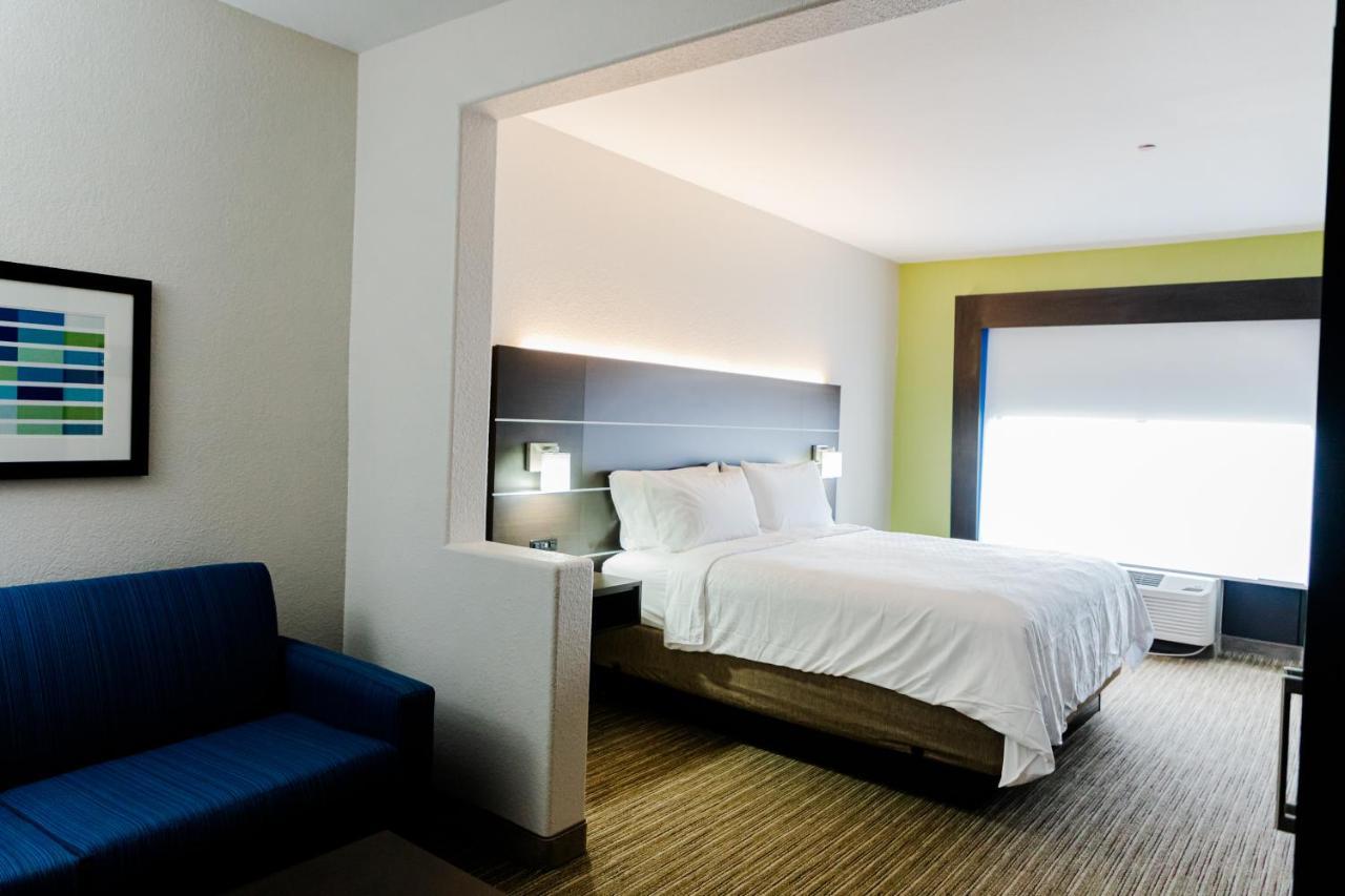 Holiday Inn Express Hotel & Suites Greenville By Ihg Bagian luar foto