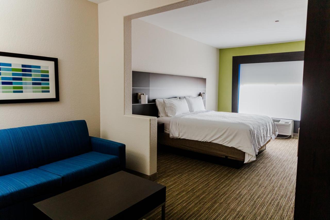 Holiday Inn Express Hotel & Suites Greenville By Ihg Bagian luar foto