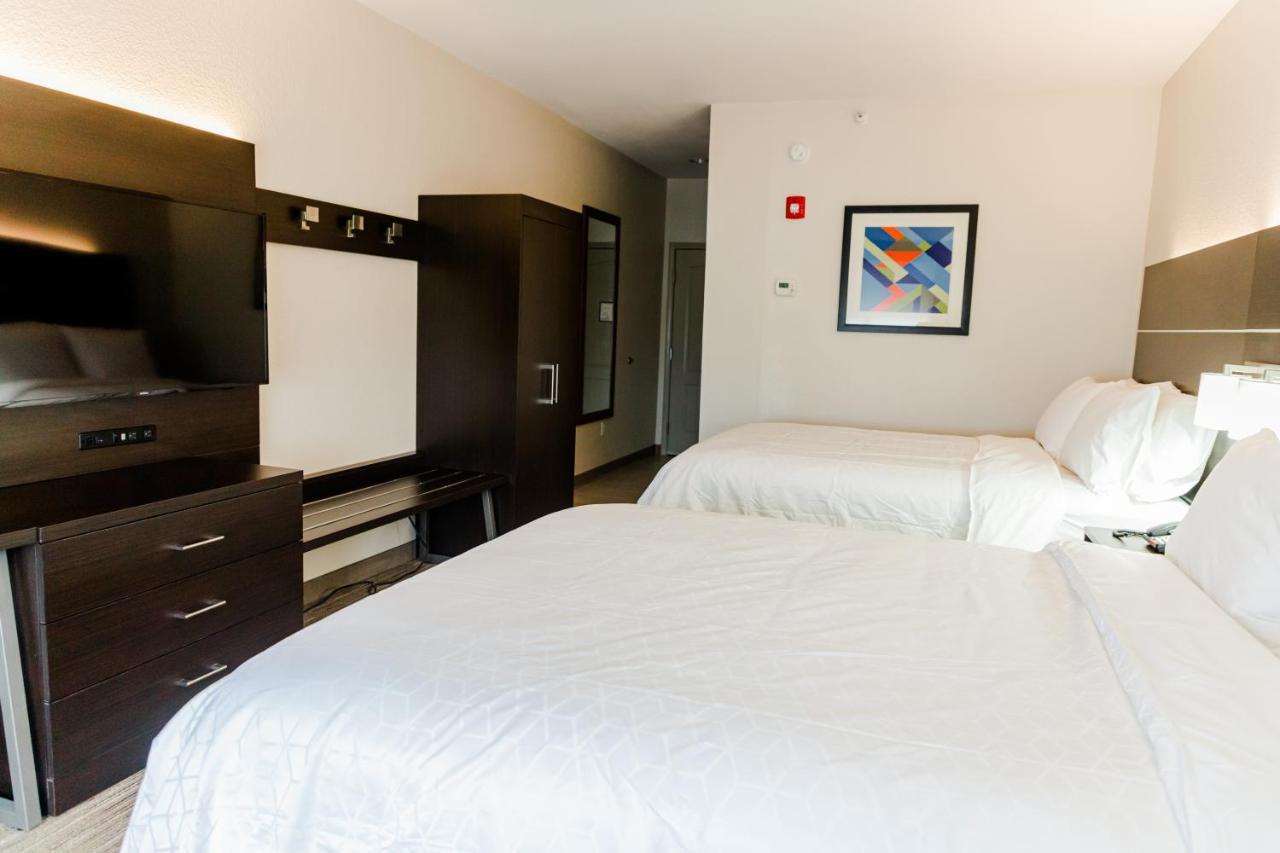 Holiday Inn Express Hotel & Suites Greenville By Ihg Bagian luar foto