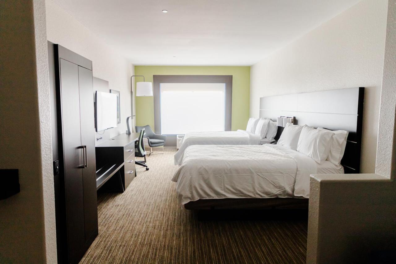 Holiday Inn Express Hotel & Suites Greenville By Ihg Bagian luar foto
