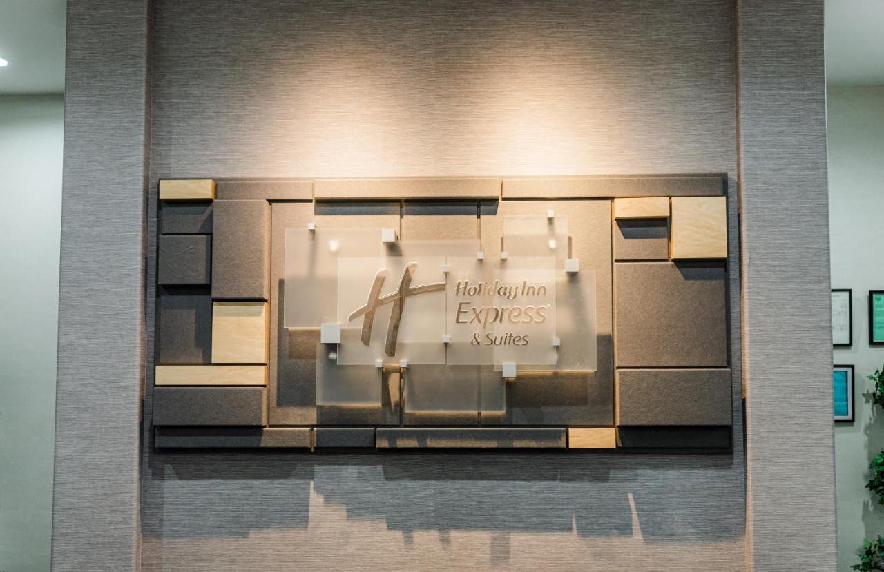 Holiday Inn Express Hotel & Suites Greenville By Ihg Bagian luar foto