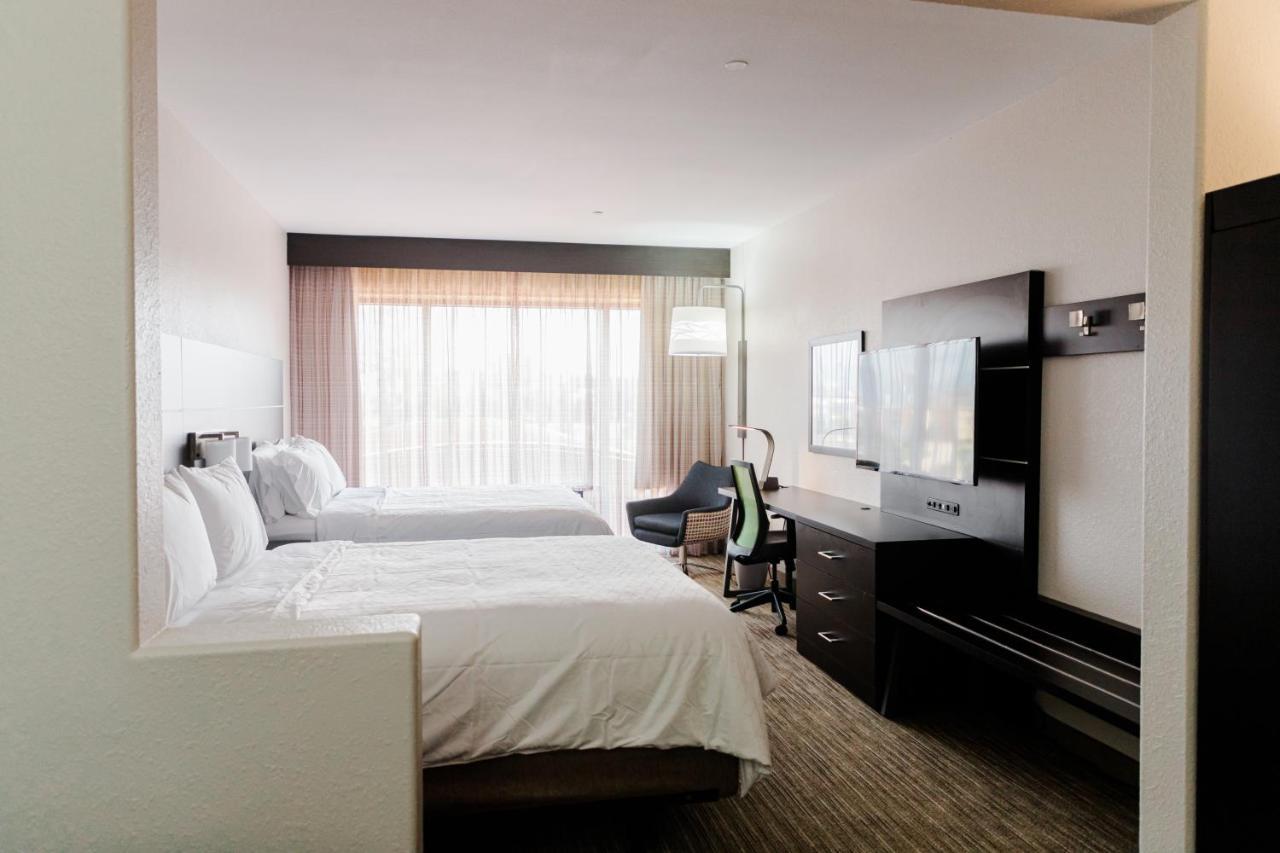 Holiday Inn Express Hotel & Suites Greenville By Ihg Bagian luar foto