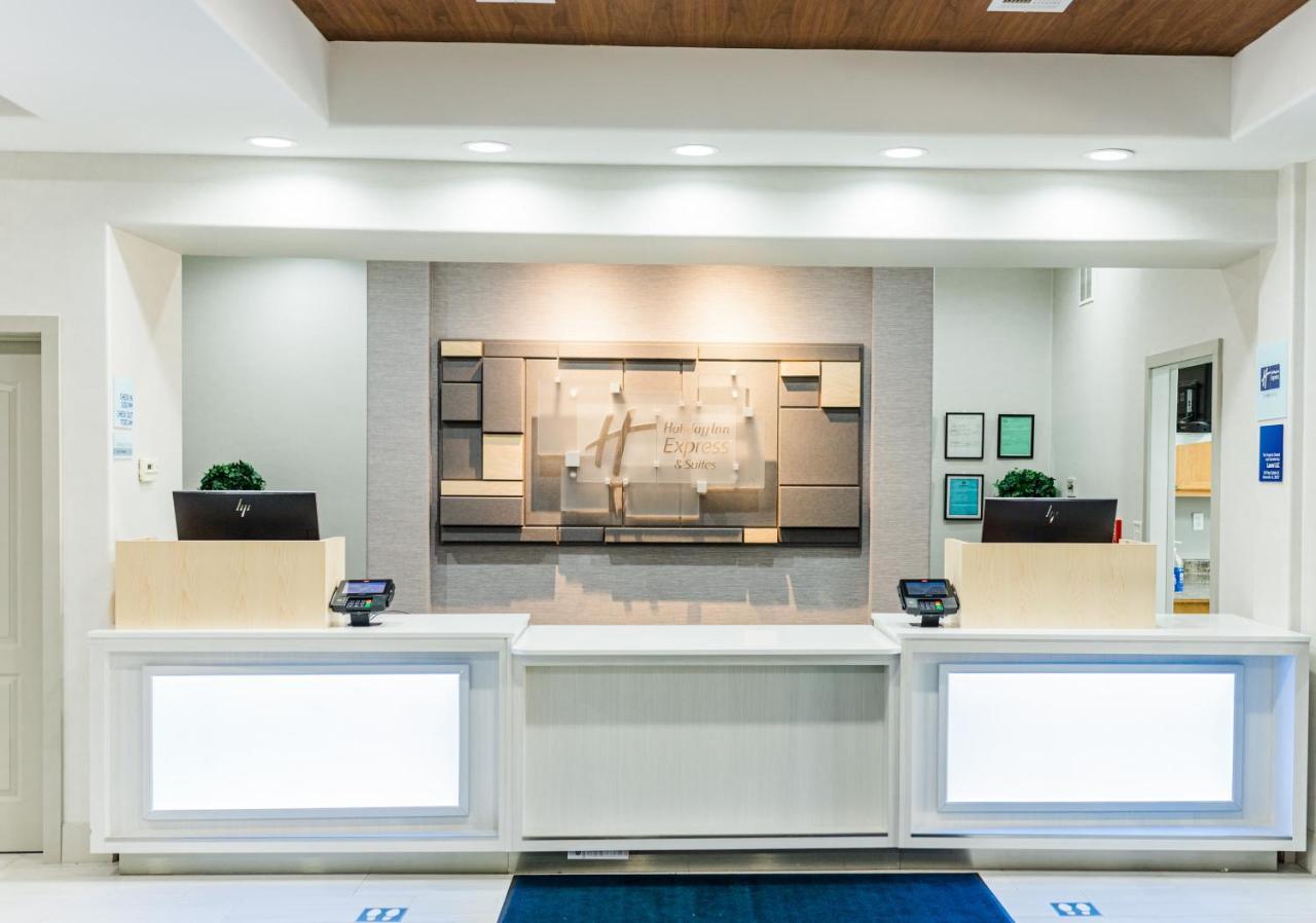 Holiday Inn Express Hotel & Suites Greenville By Ihg Bagian luar foto