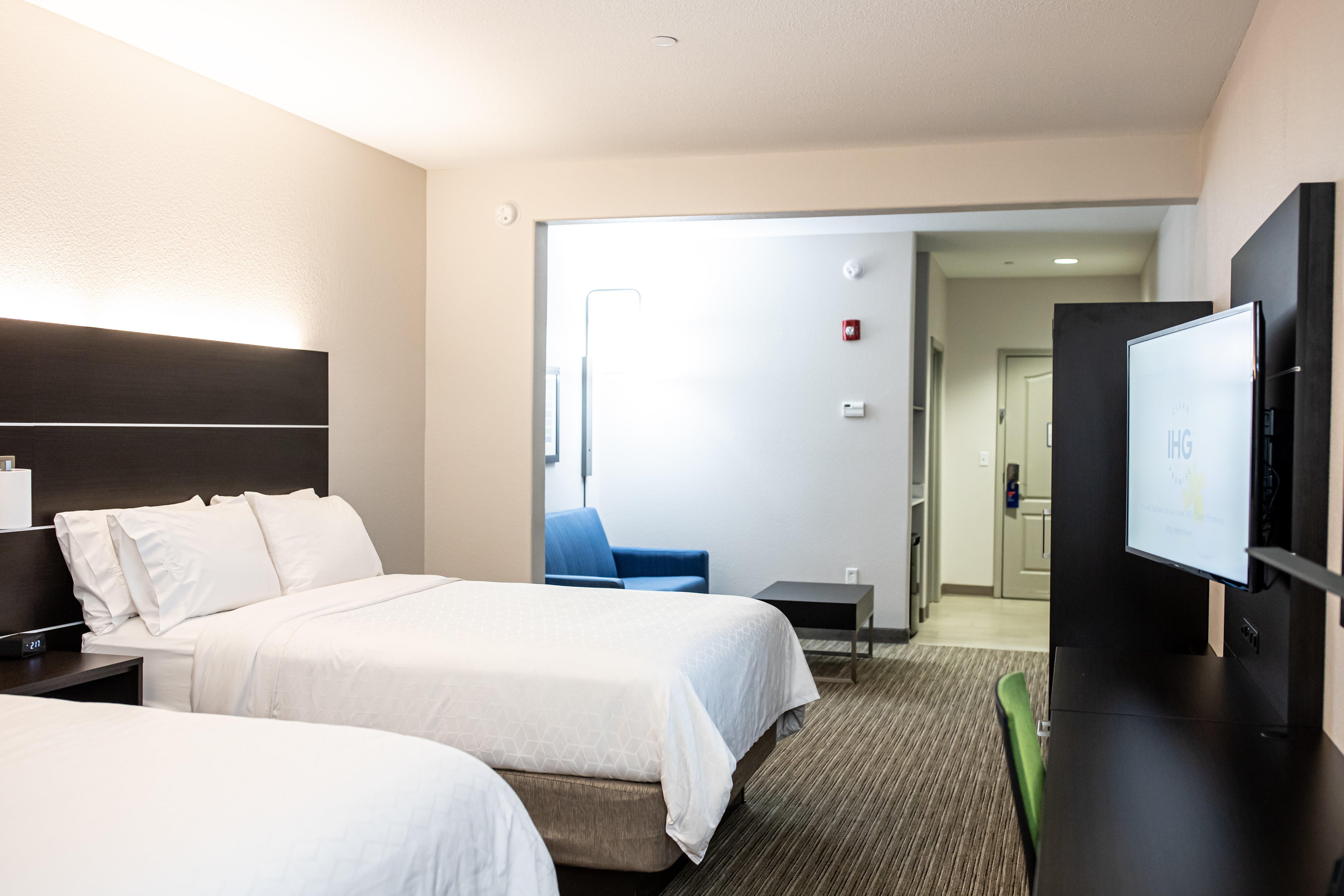 Holiday Inn Express Hotel & Suites Greenville By Ihg Bagian luar foto